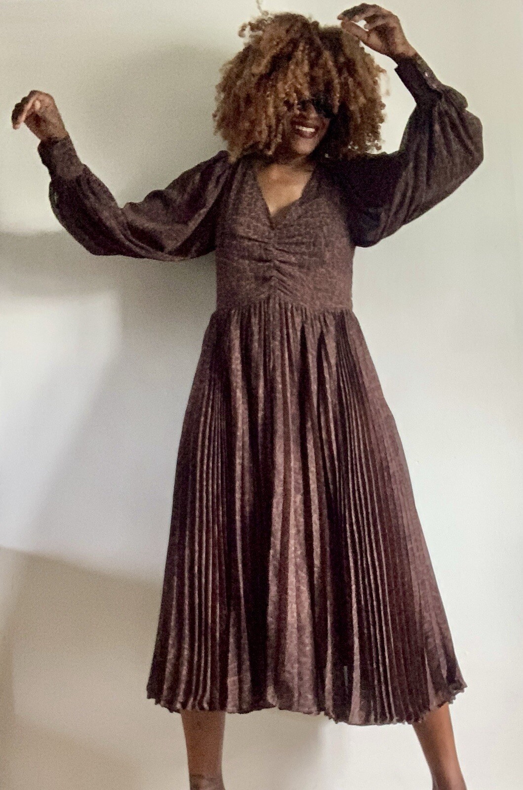 BNWT HM BLACK & BROWN CROCODILE PRINT LONG SLEEVES PLEATED MAXI DRESS SIZE: 10