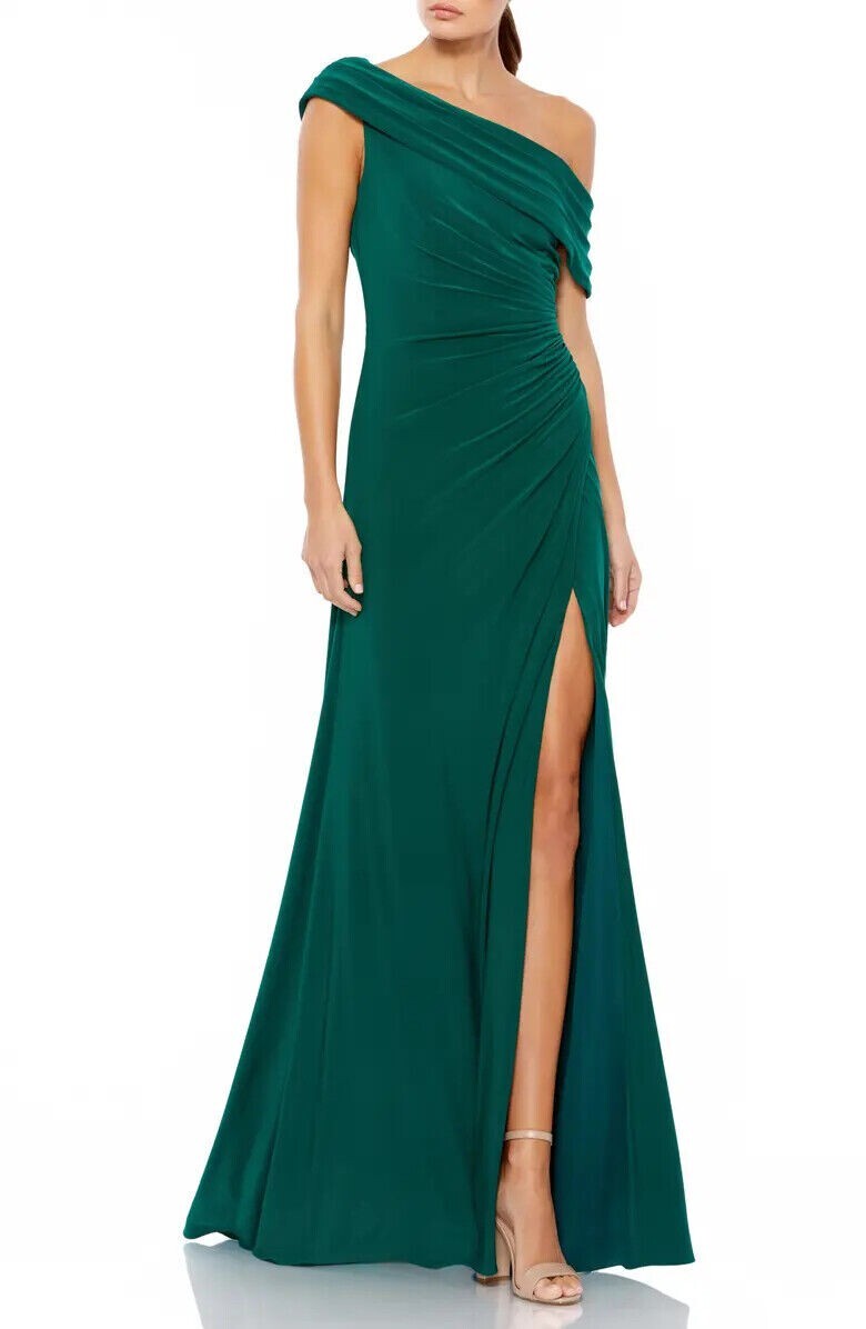 Mac Duggal Emerald Green Ruched One-Shoulder Trumpet Gown Size 12 $358