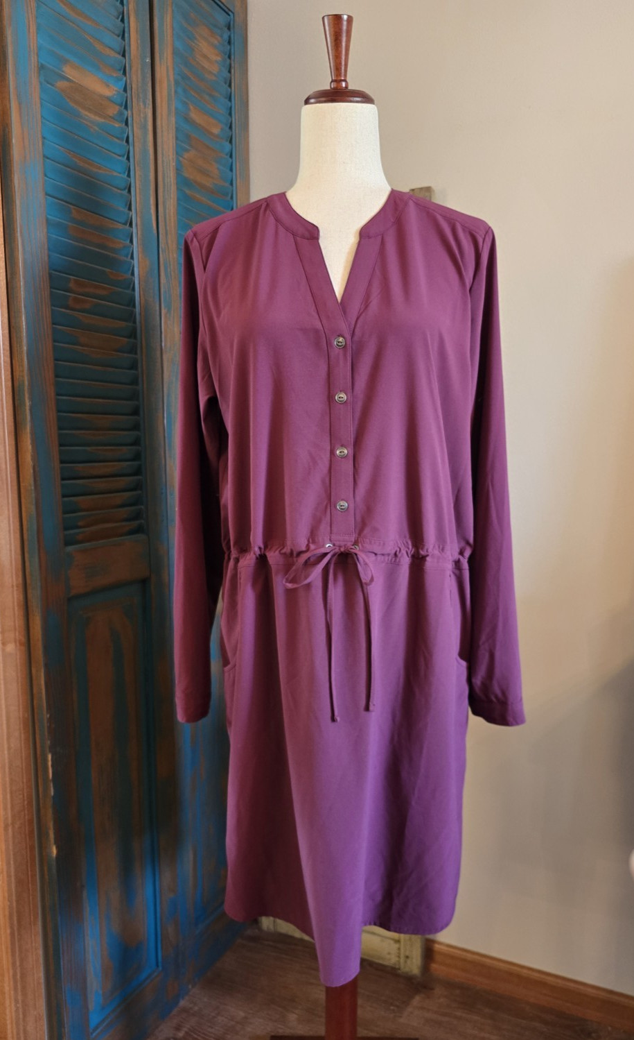Orvis Pack & Go UPF 50 Drawstring Roll Tab Slv Dress M Stretch Travel Wicking