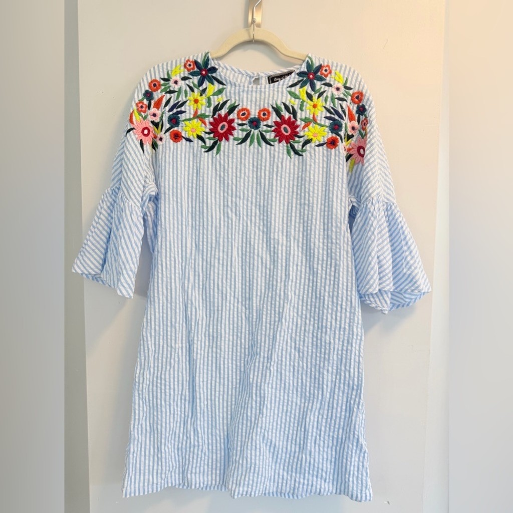 Song of Style Blue White Seersucker Stripe Floral Embroidery Mini Dress Small