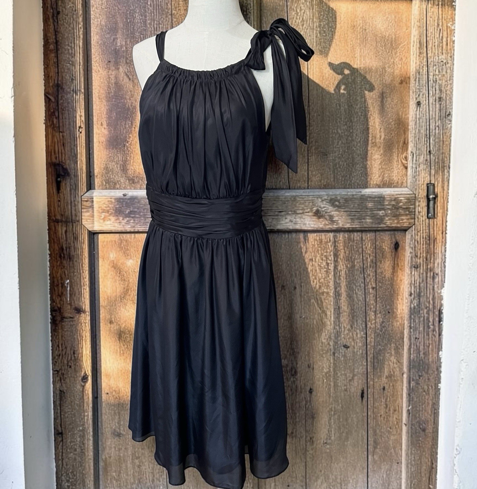 WHBM White House Black Market 100% Silk Black Tie Shoulder Dress Size 8