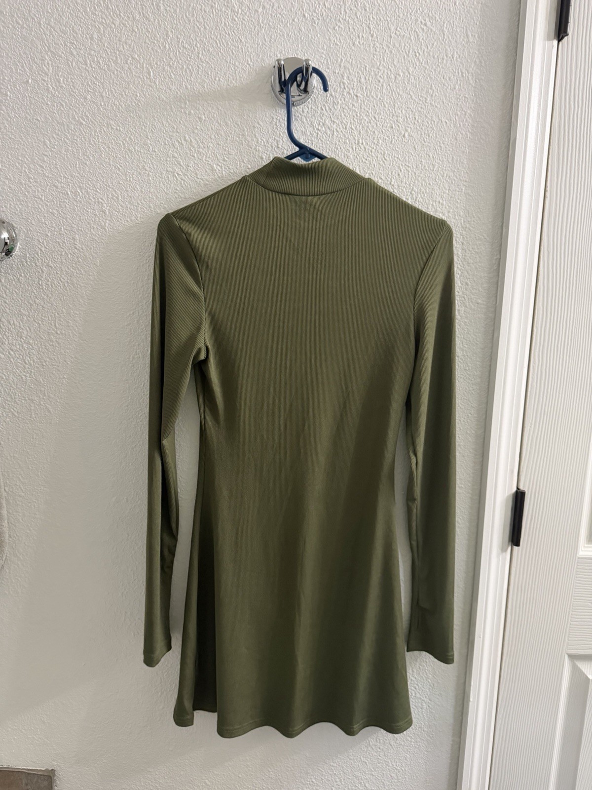 CIDER Green Ribbed Mock Neck Long Sleeve Stretch Mini Dress Size M
