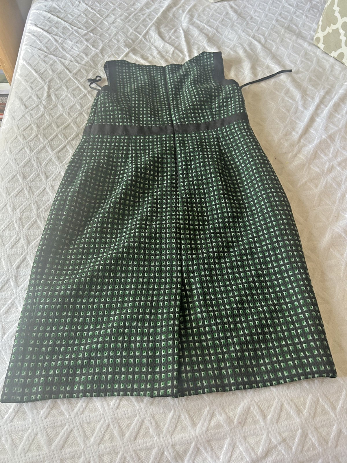 Black Label by Evan-Picone Green Black Fit & Flare Dress Size Unknown