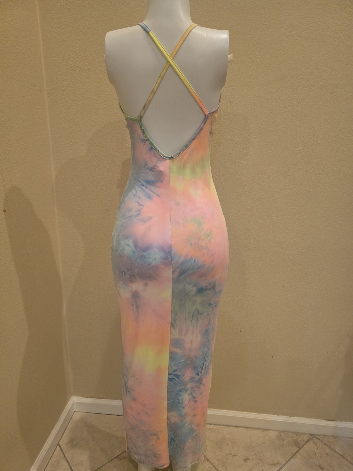 Women’s Tie Dye V-Neck Strappy Open Back Jumpsuit S Polyester/Spandex
