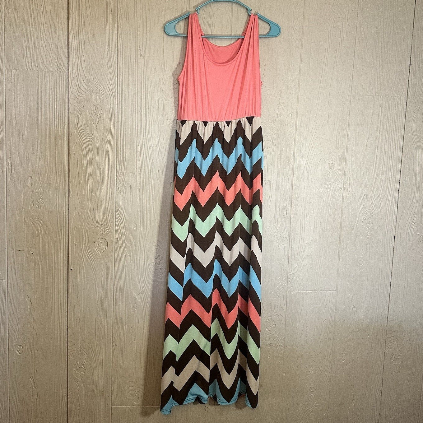 Women’s XL Pink/Multicolor Chevron Maxi Dress Strappy Sleeveless Pullover