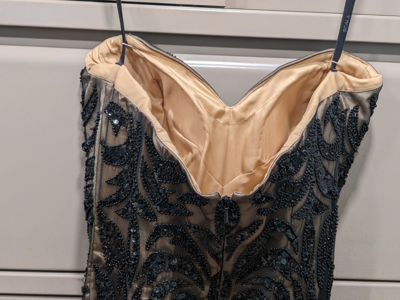 Scala Sequin Silk Beaded Mini Dress Sz 8 Strapless Sweetheart Neckline Black