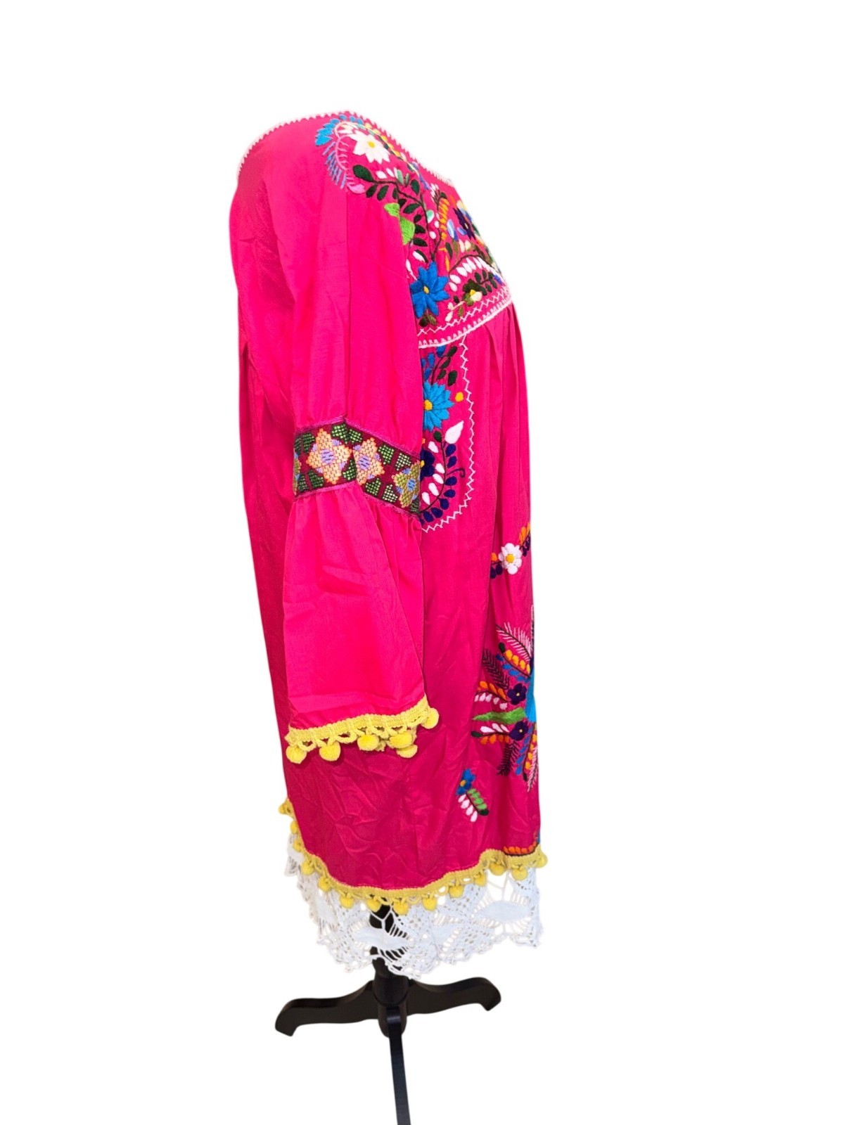 Handmade Fiesta Mexican Embroidered Floral Dress Crochet Hem Bell Slve Hot Pink