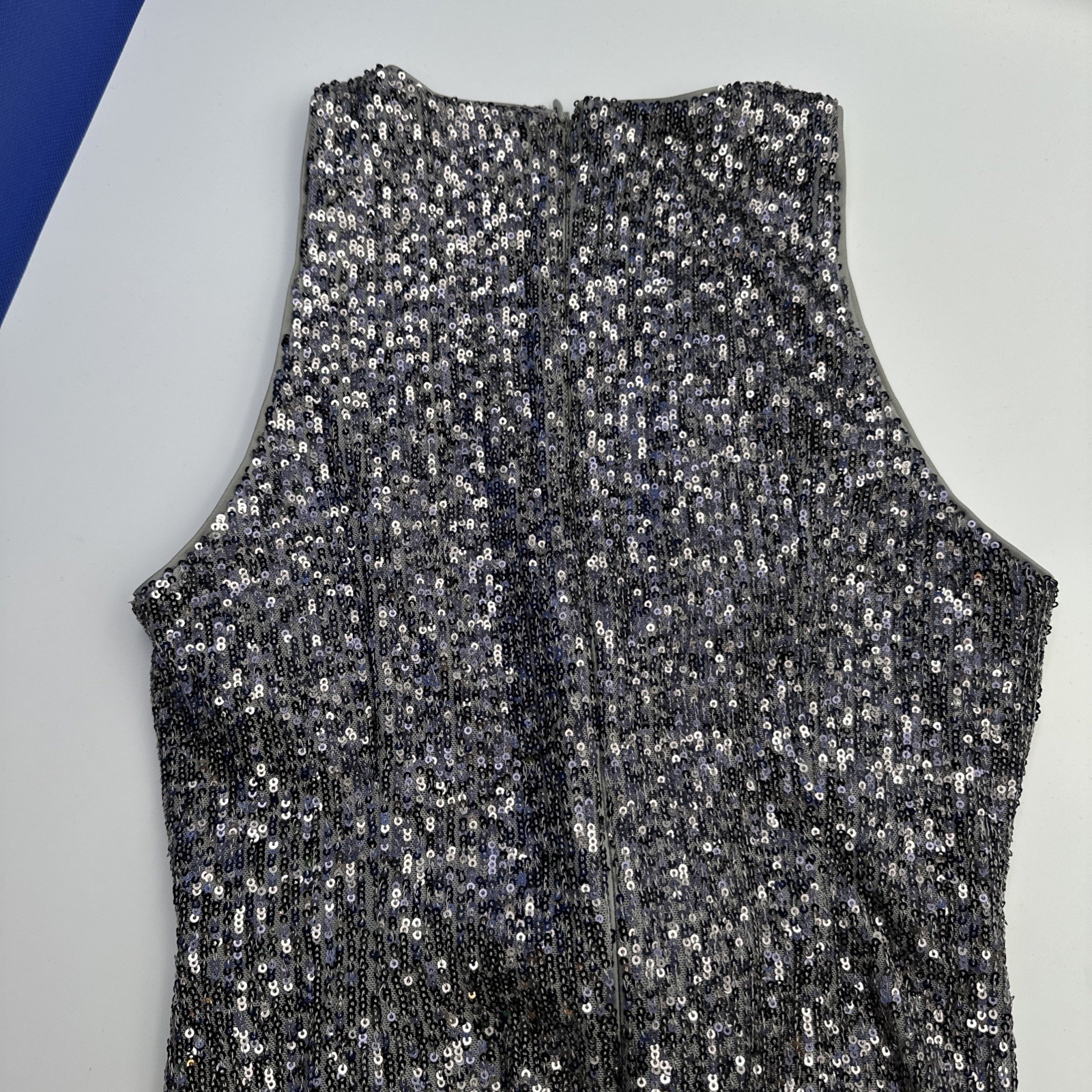 One33 Social “The Marilyn” Sequined Gray Cocktail Dress Size 0 Never Worn