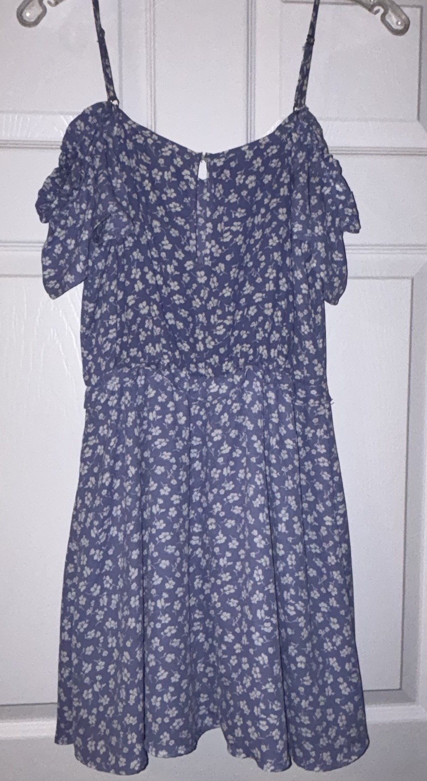 Jessica Simpson blue dress with white flowers Size Small above knee