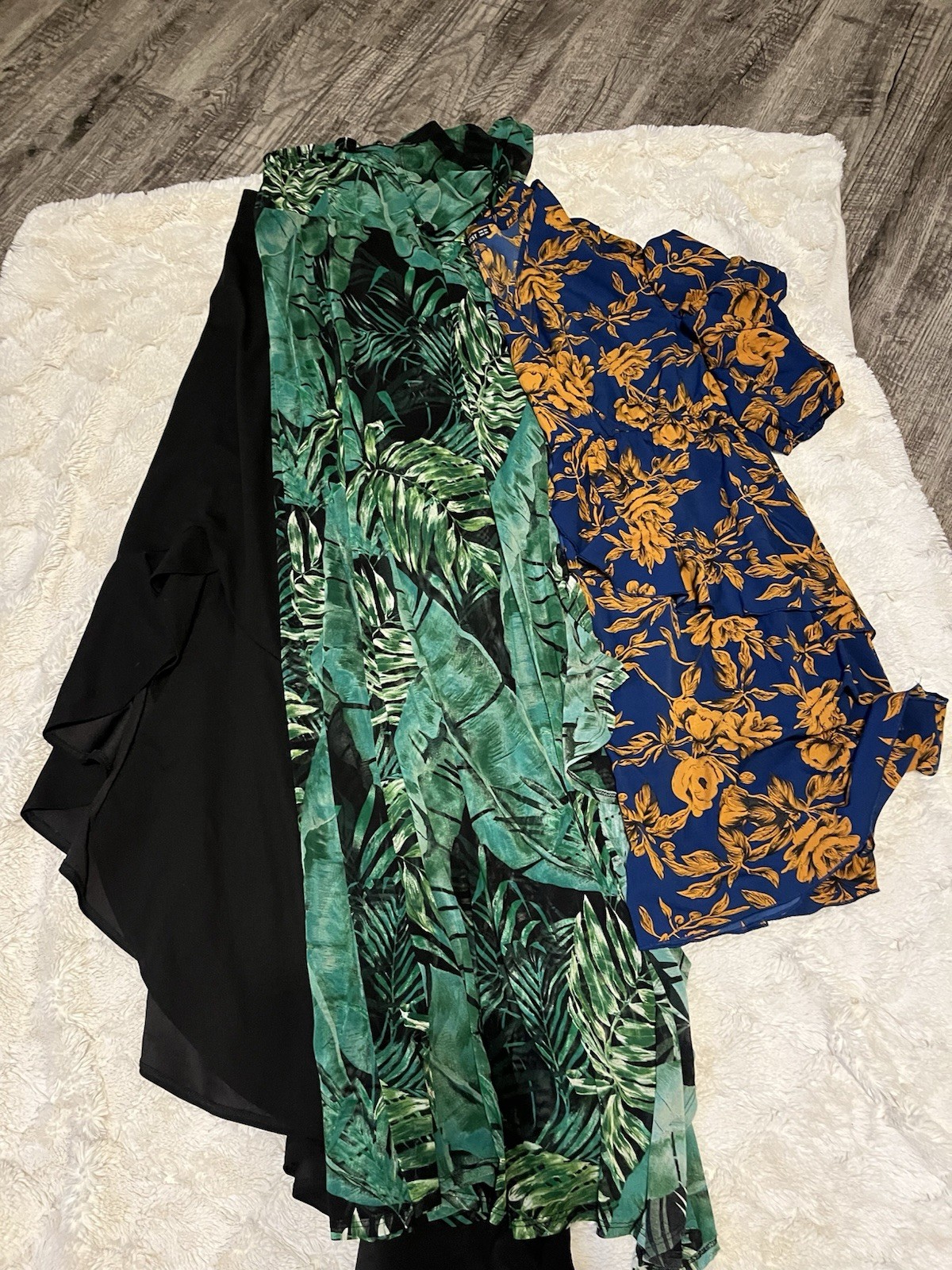 A lot Of dresses Woman’s Plus Size 3x