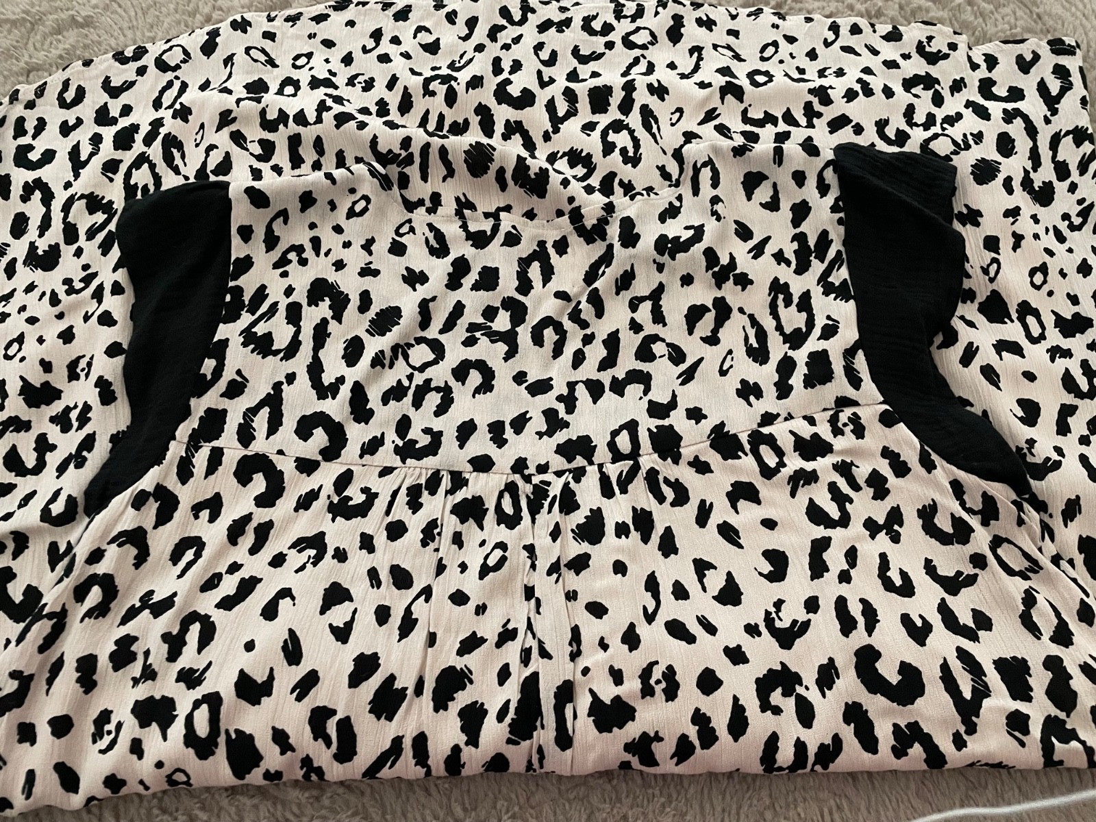 Savanna Jane Leopard Print Tunic w/floral embroidery Size M – NWT