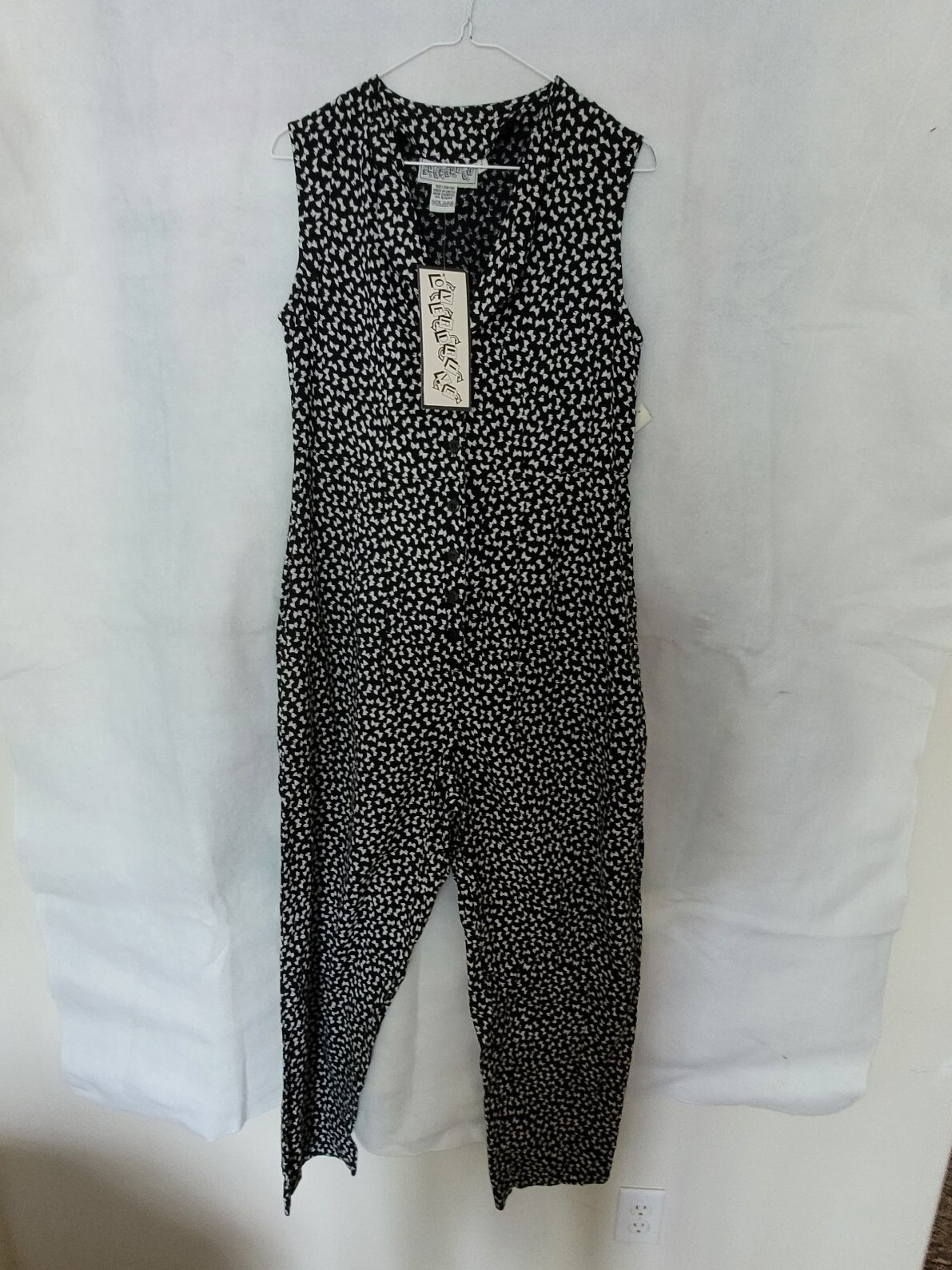 Overdrive Women’s Size Small Black/White Jumper Pantsuit No Sleeves.