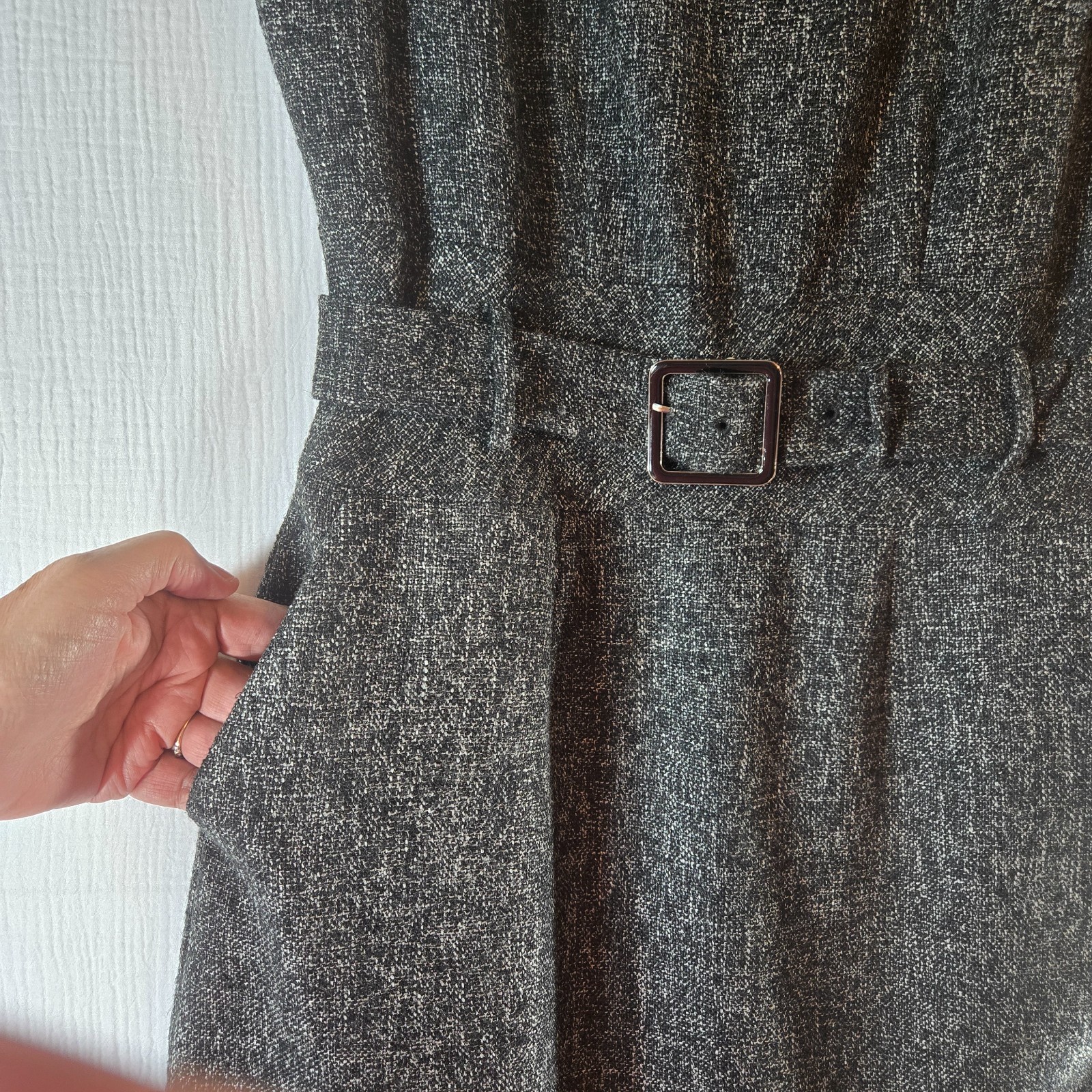 Banana Republic Tweed Belted Sheath Dress Womens 4 Gray Polyester/Wool Career