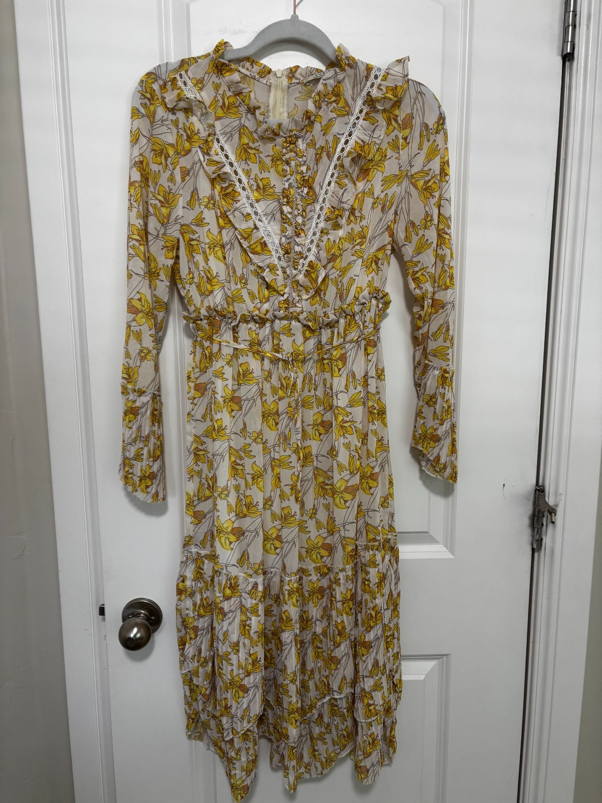 Cubic Women’s Floral Dress – Size L – Yellow/Floral – Excellent Used Cond