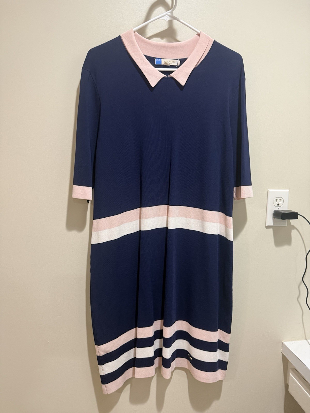 Ted Baker London Women’s Dress – Navy And Pink Size 4 (US 10)