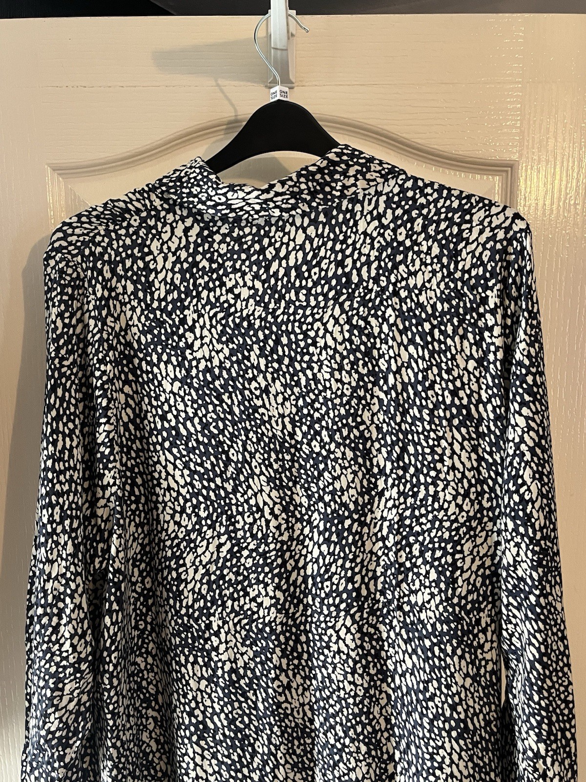 George Button Through Dress, abstract animal print and a ruffled hem. Size 18