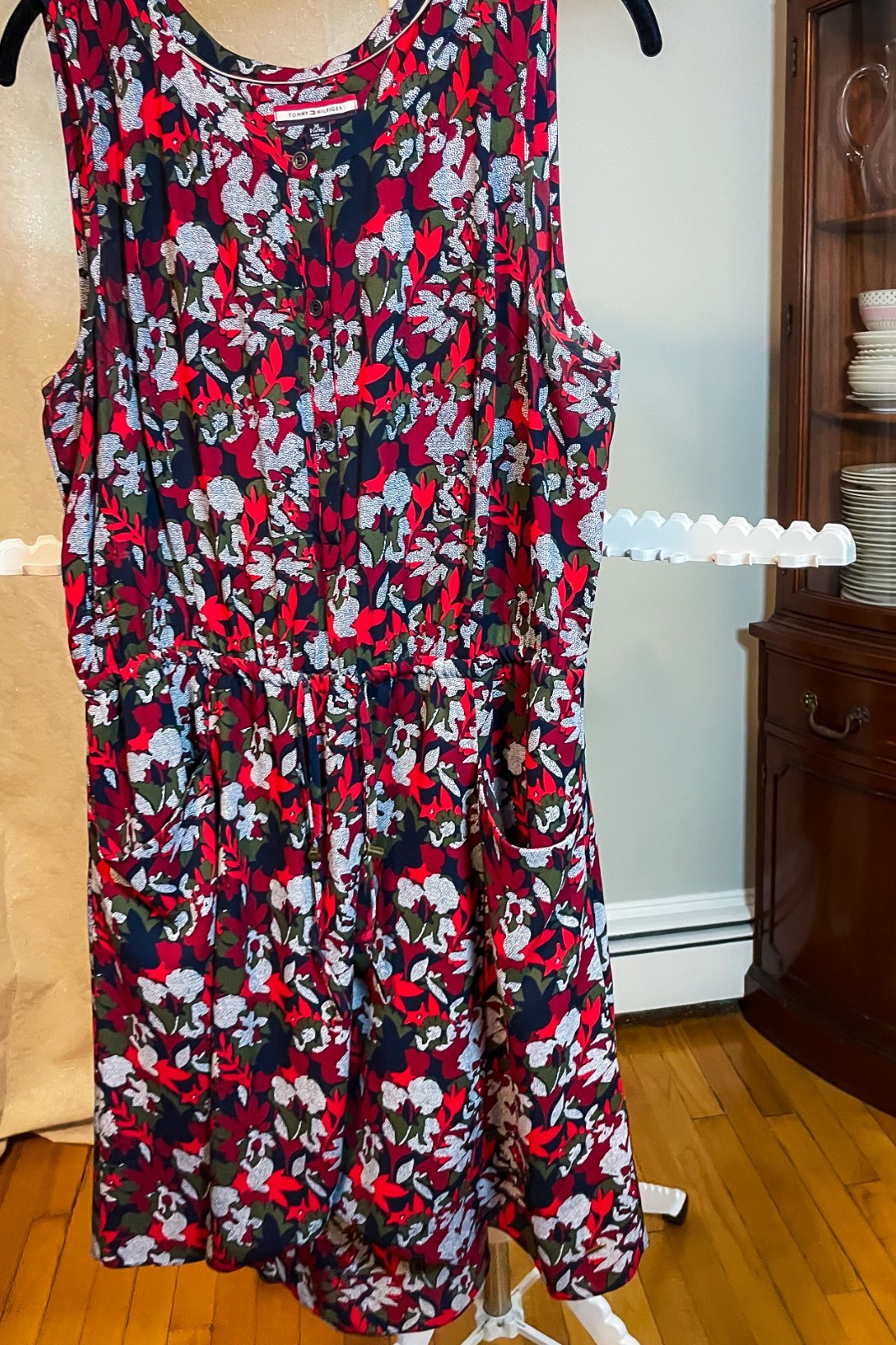 Tommy Hilfiger Red Navy Floral Sleeveless Drawstring Waist Dress, Size XL, GUC