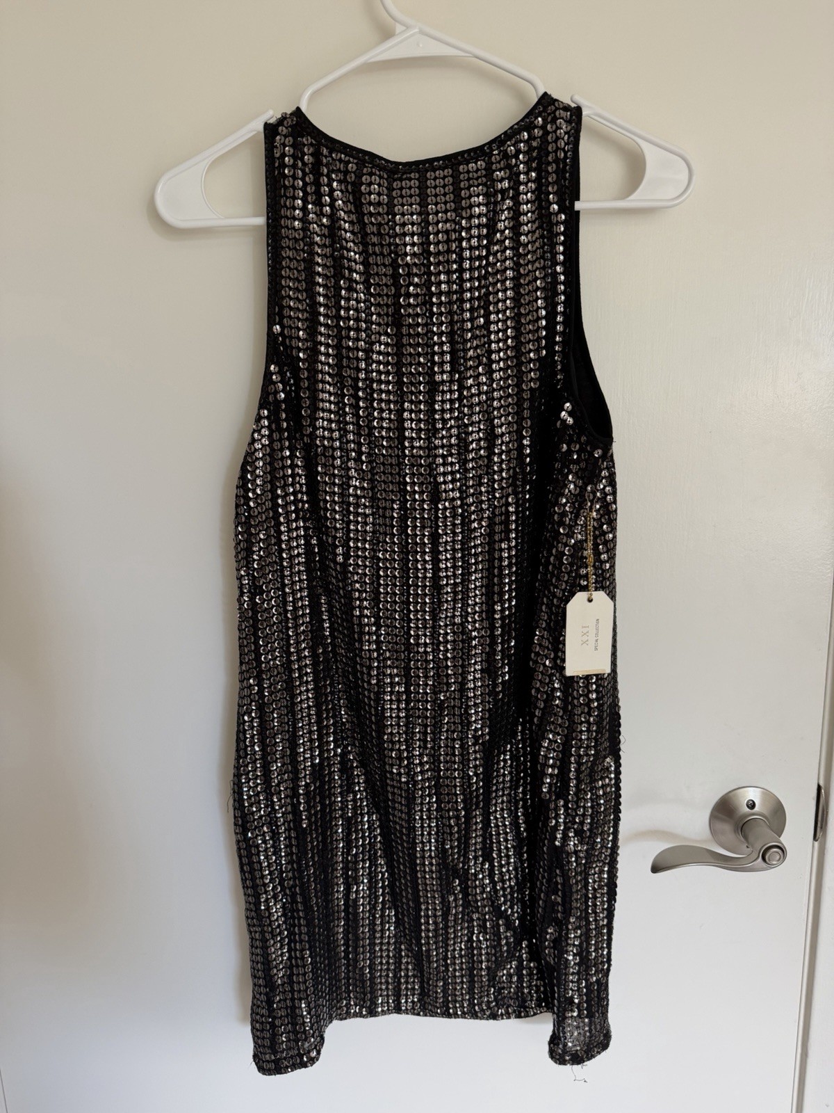 NWT XXI Dress S SMALL Black Silver Sequins Sparkly Cocktail Party Forever 21