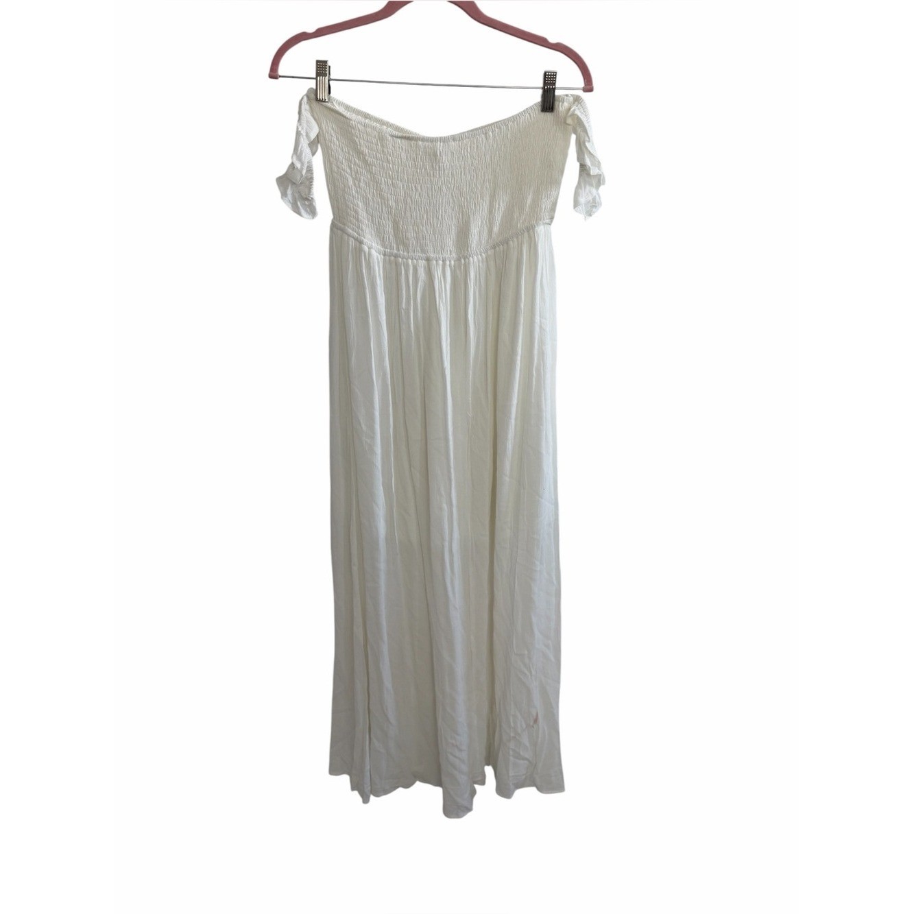 Promesa White Off Shoulder Maxi Dress