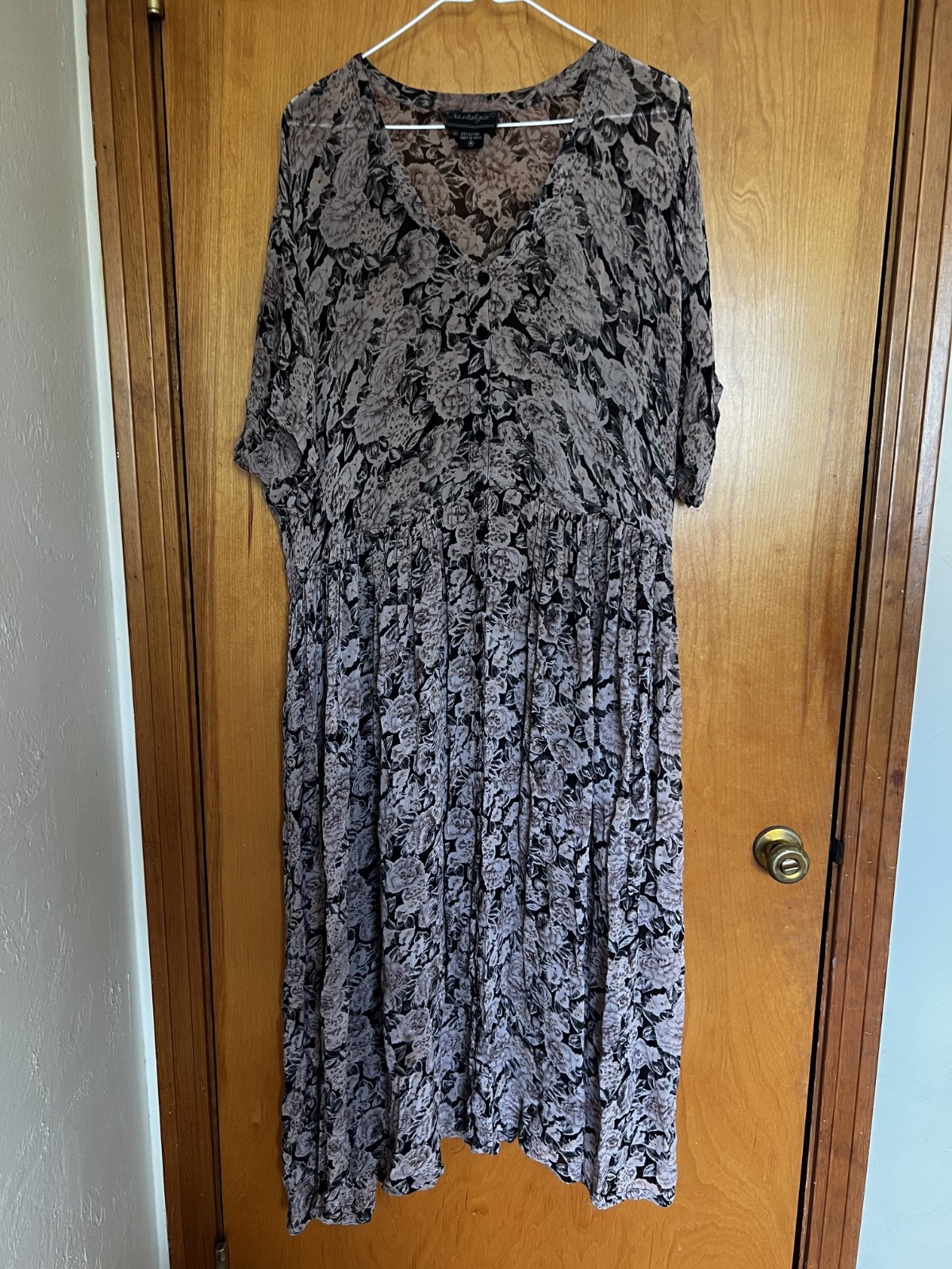 Vintage Nostalgia 90s Maxi Dress Black Floral Medium