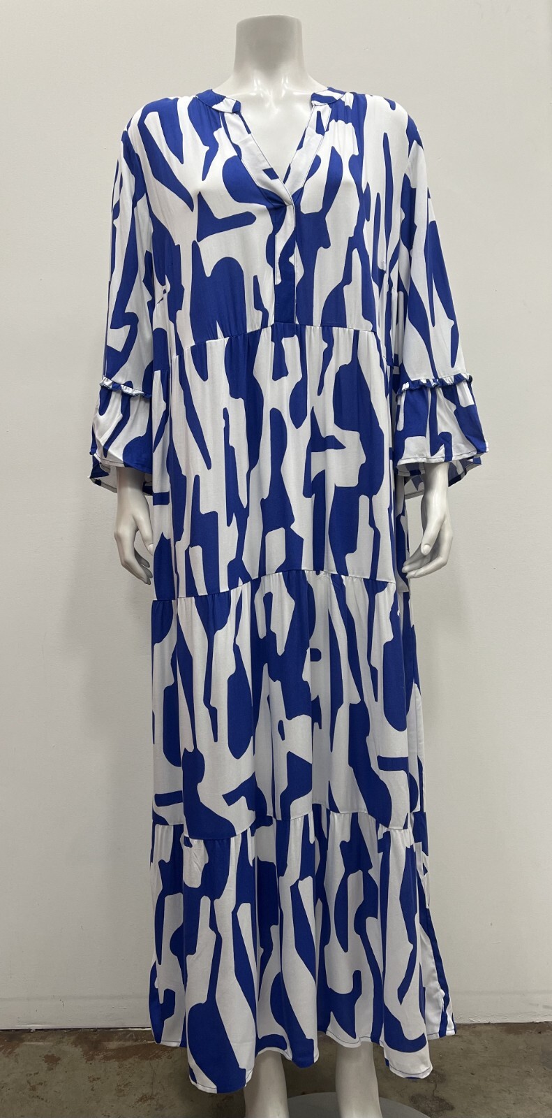 Mlle Gabrielle plus size printed 3/4 ruffled bell sleeve notch neck Dress