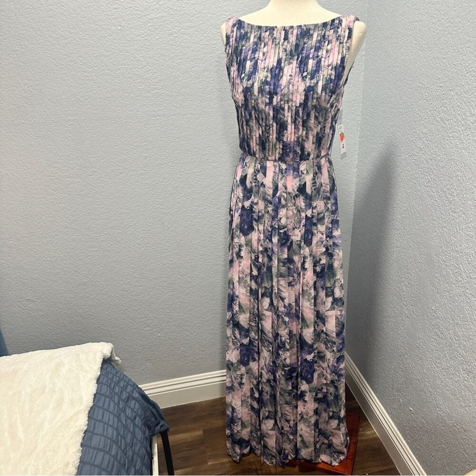 Kay Unger Luisa Floral Pleated Gown Size 2 Watercolor Chiffon Formal Dress NWT