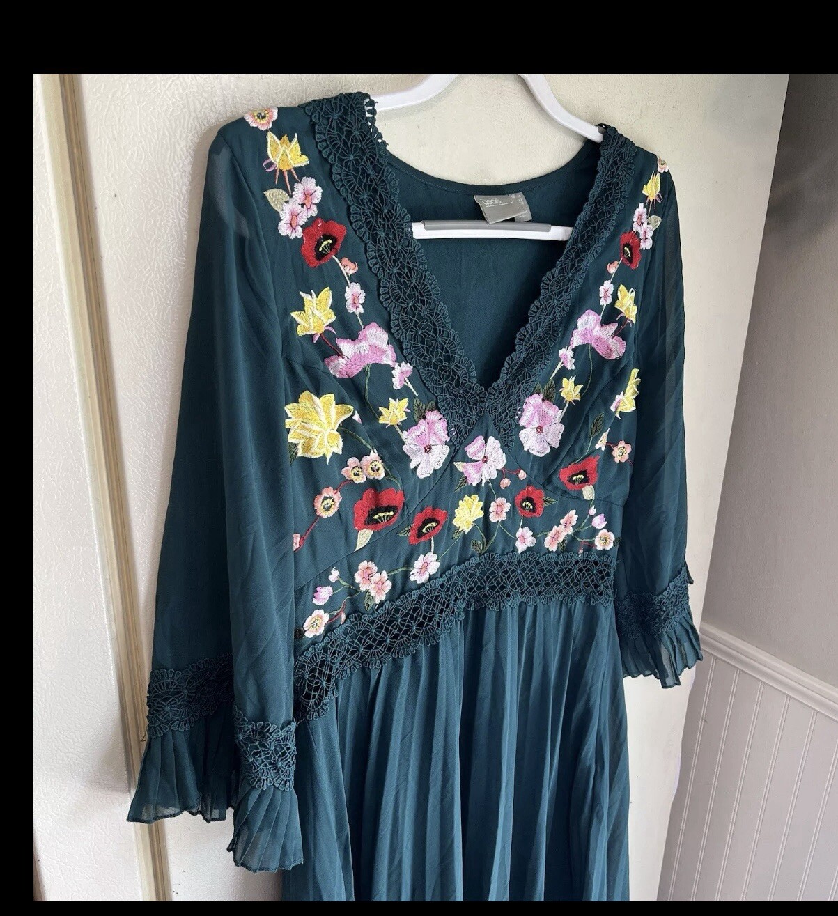 Asos Design Curve Lace Insert Pleated Midi Dress Size 10 Embroidered Floral