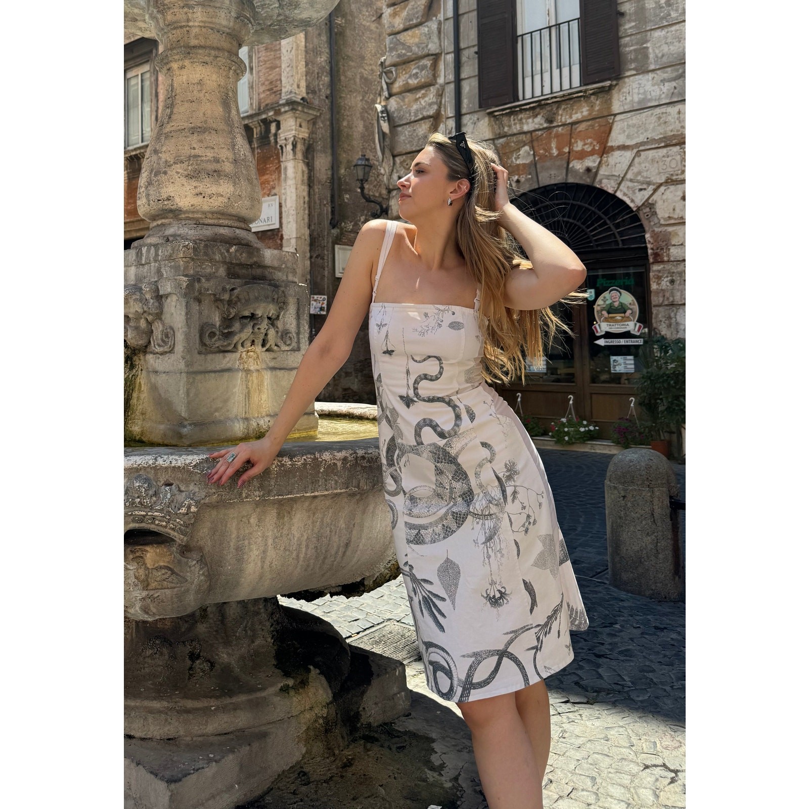 Just Cavalli White Botanical Snake Print Bodycon Dress Made in Italy Size 42