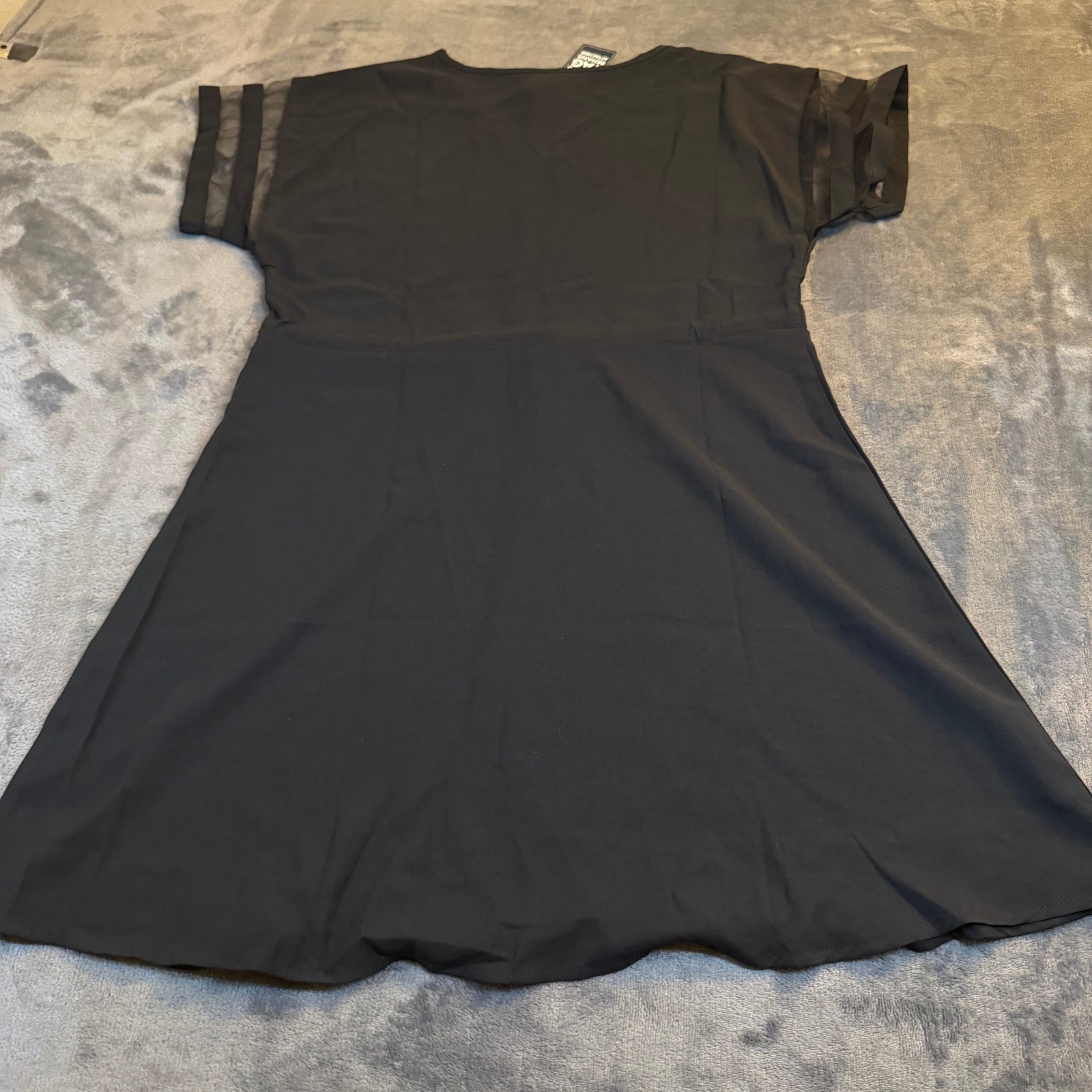 Black V Neck Sheer Sleeve Drawstring Waist A Line Dress Women’s NWT Size Small