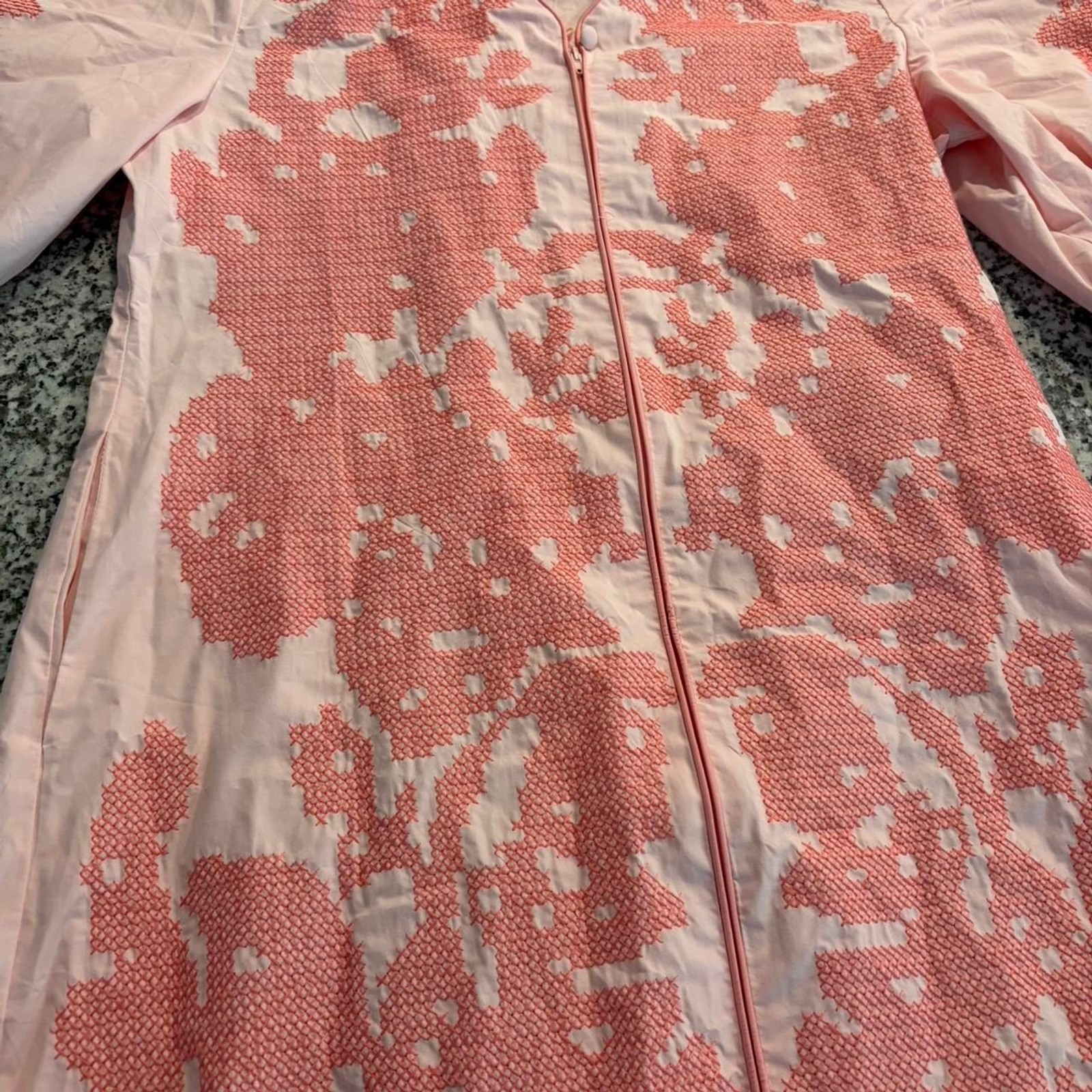 Truly Unique Stunning Women’s Embroidered Salmon Pink Dress Size L