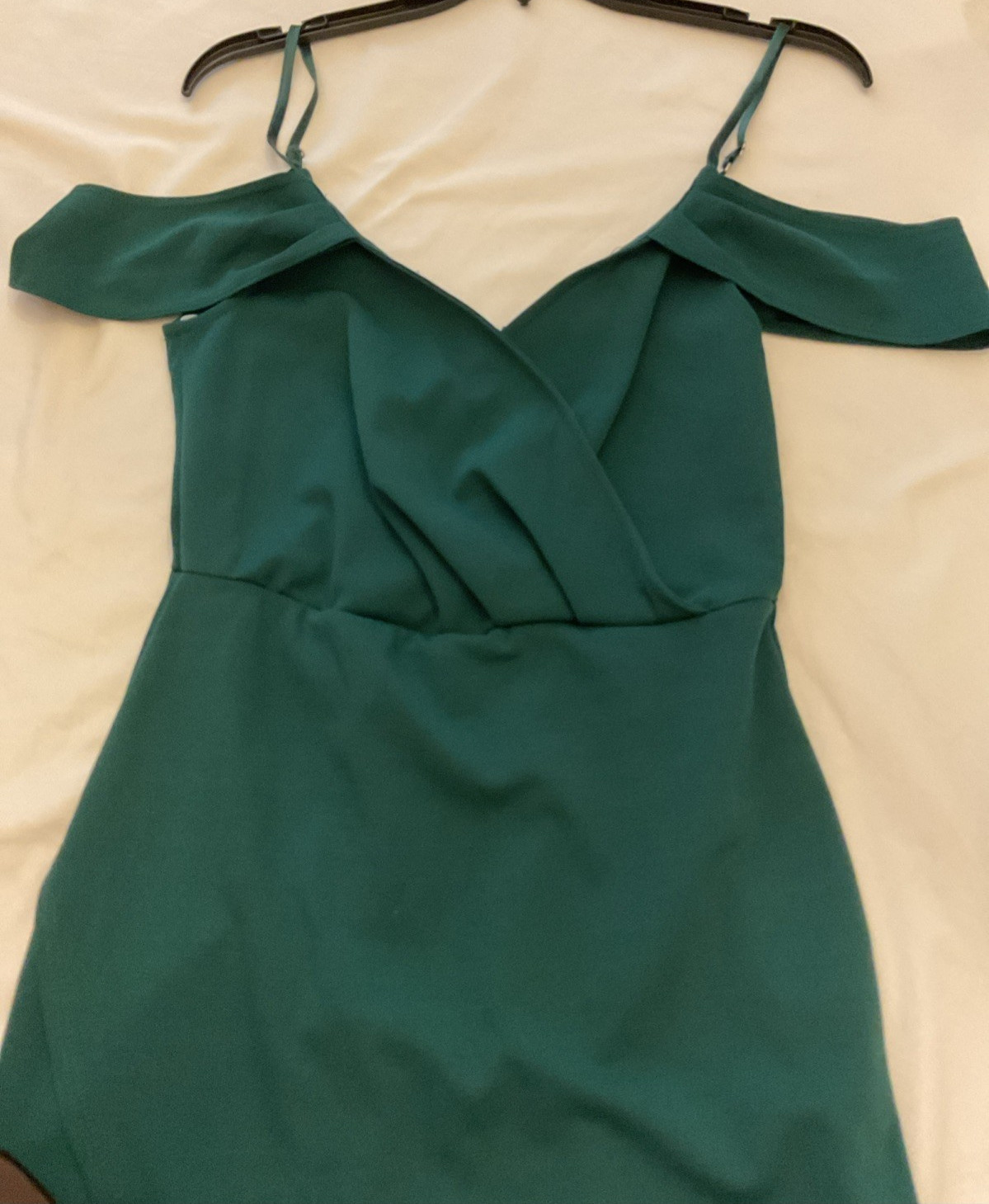 Lulus “Love So Sweet” Hunter Green Off Shoulder Pleated Bodycon Mini Dress S NWT