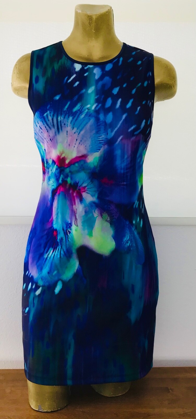 APT. 9 Chic Tropical Watercolor FLORAL Wearable Art Print Shift DRESS XS