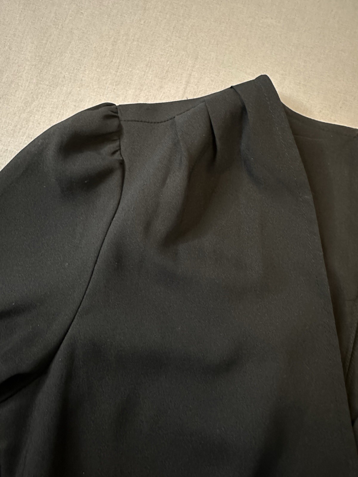 Leith S Solid Black V-Neck Pleated A-Line Short Dress Button Long Sleeve