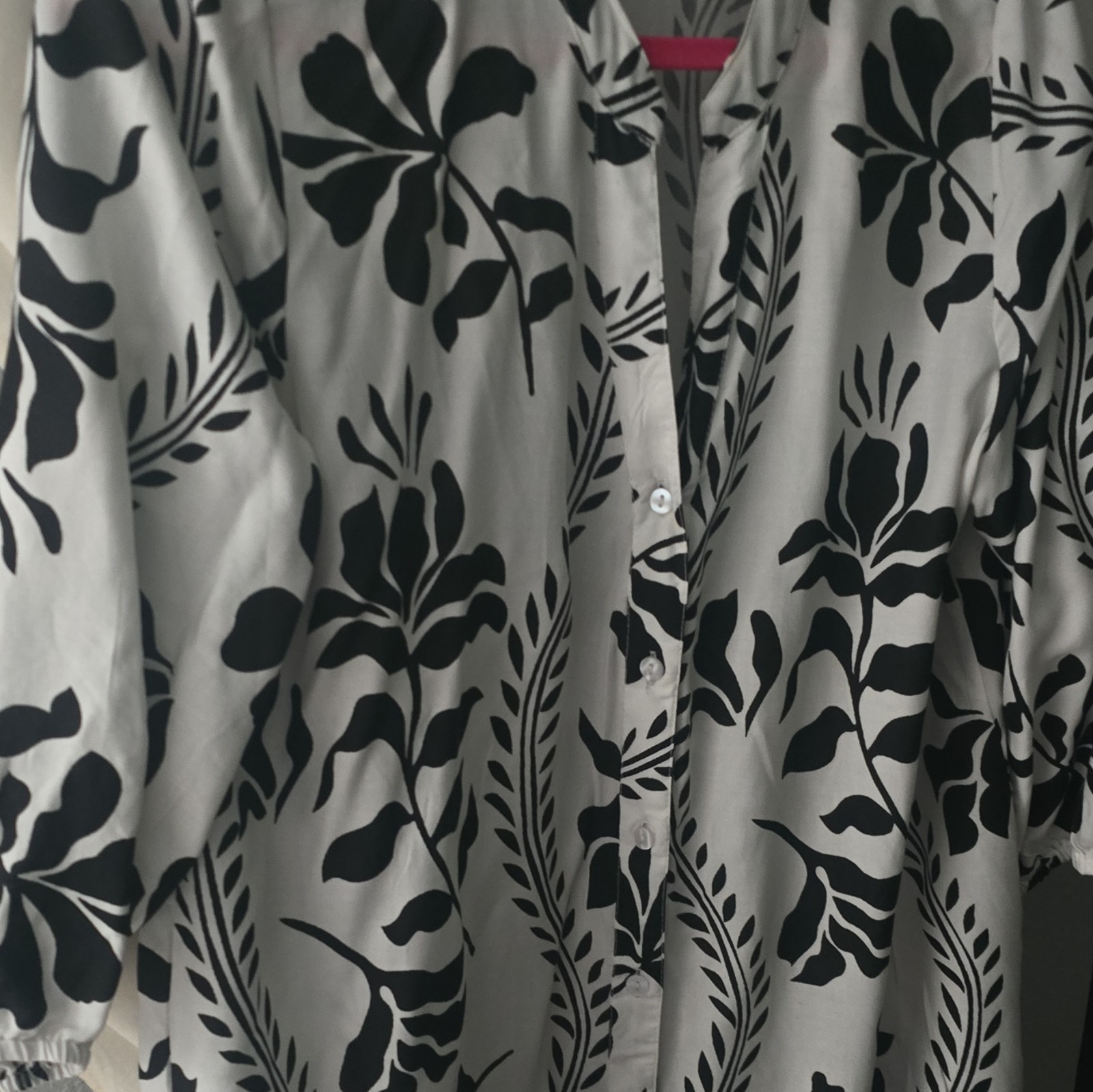 Mlle Gabrielle Floral Shirt Dress Button-Front V-Neck 3/4 Sleeve PLT