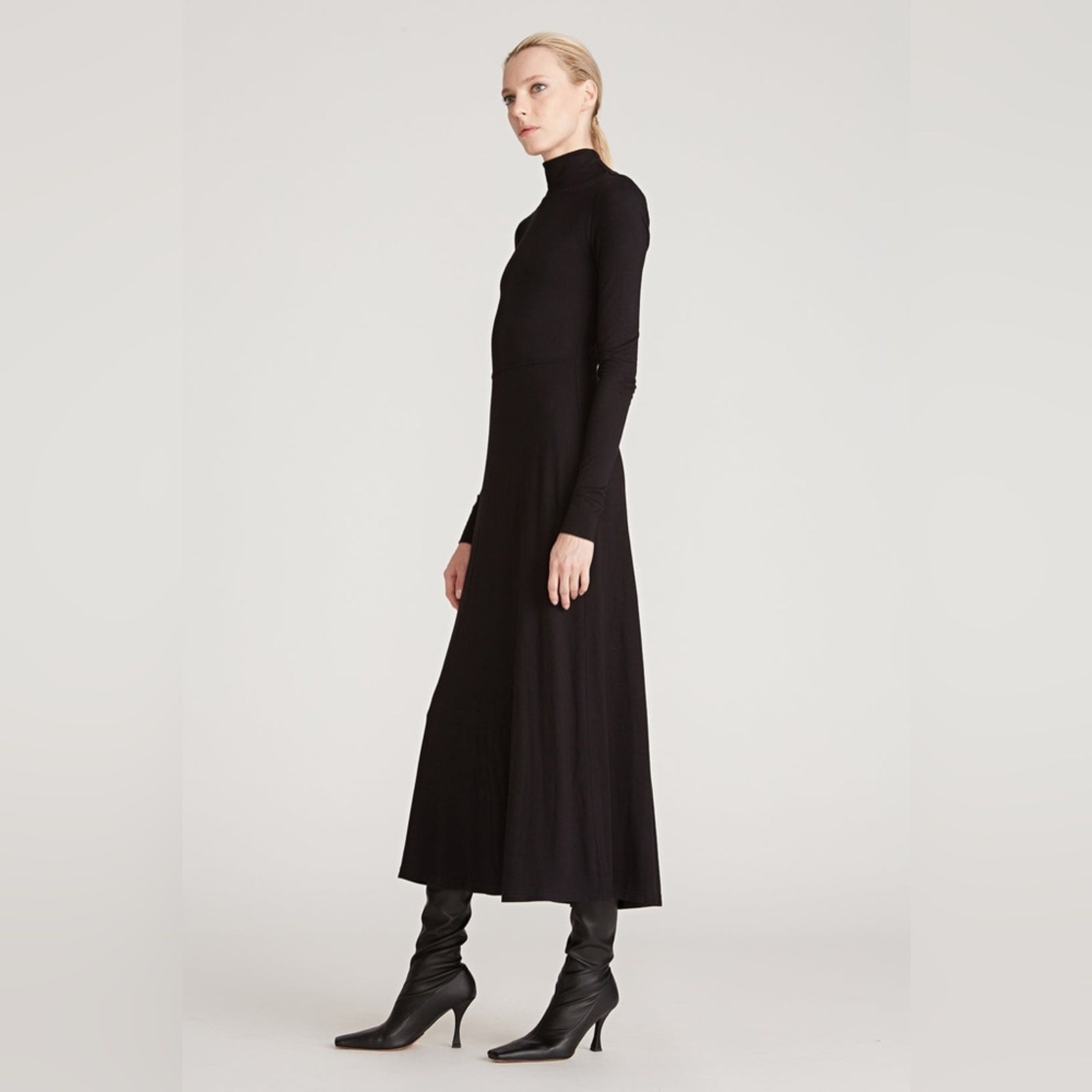 Halston Black Long Sleeve Aaliyah silk jersey dress NWT
