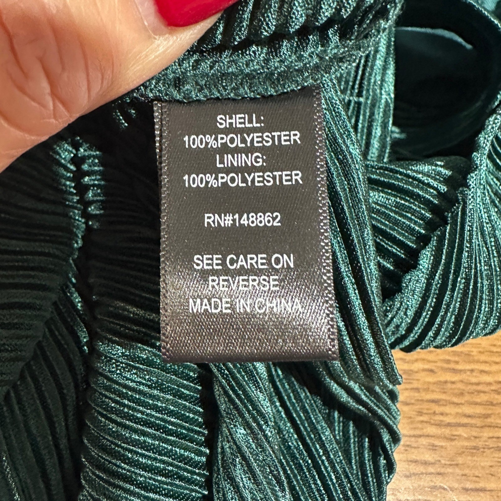 Torrid Size 3X Emerald Green Pleated Midi Dress Plus V Neck 3/4 Sleeve Office