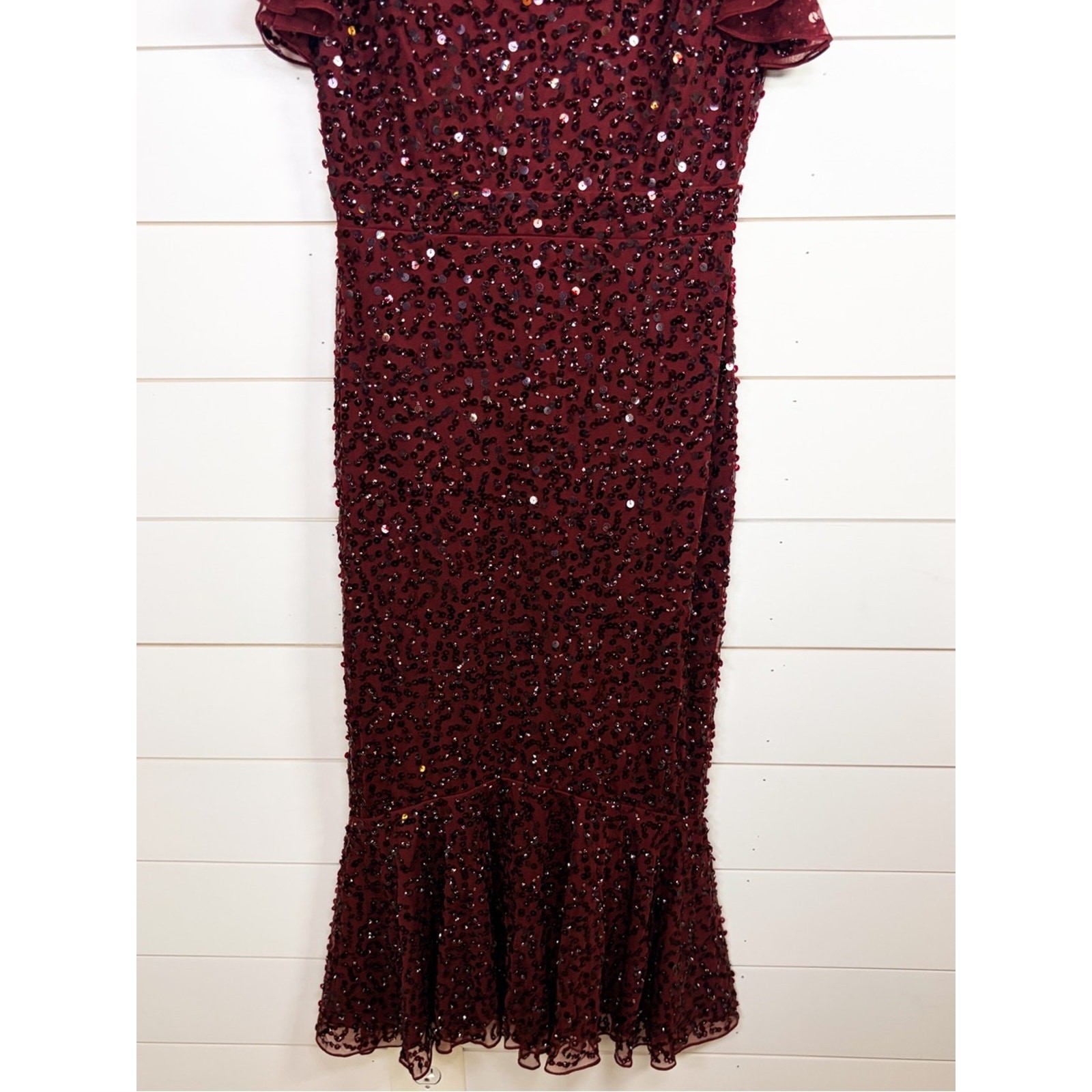 Mac Duggal 10801 Garnet Sequin Flutter Sleeve Midi Dress, NEW, Size 2 MSRP $398