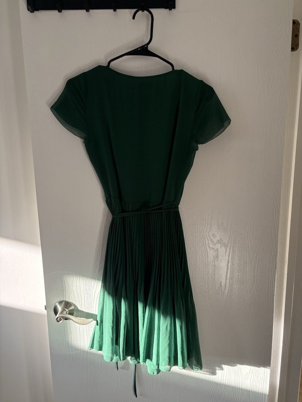 WILFRED Wilfred Dress Size Small Green Beaune Botany Wrap Pleated Skirt