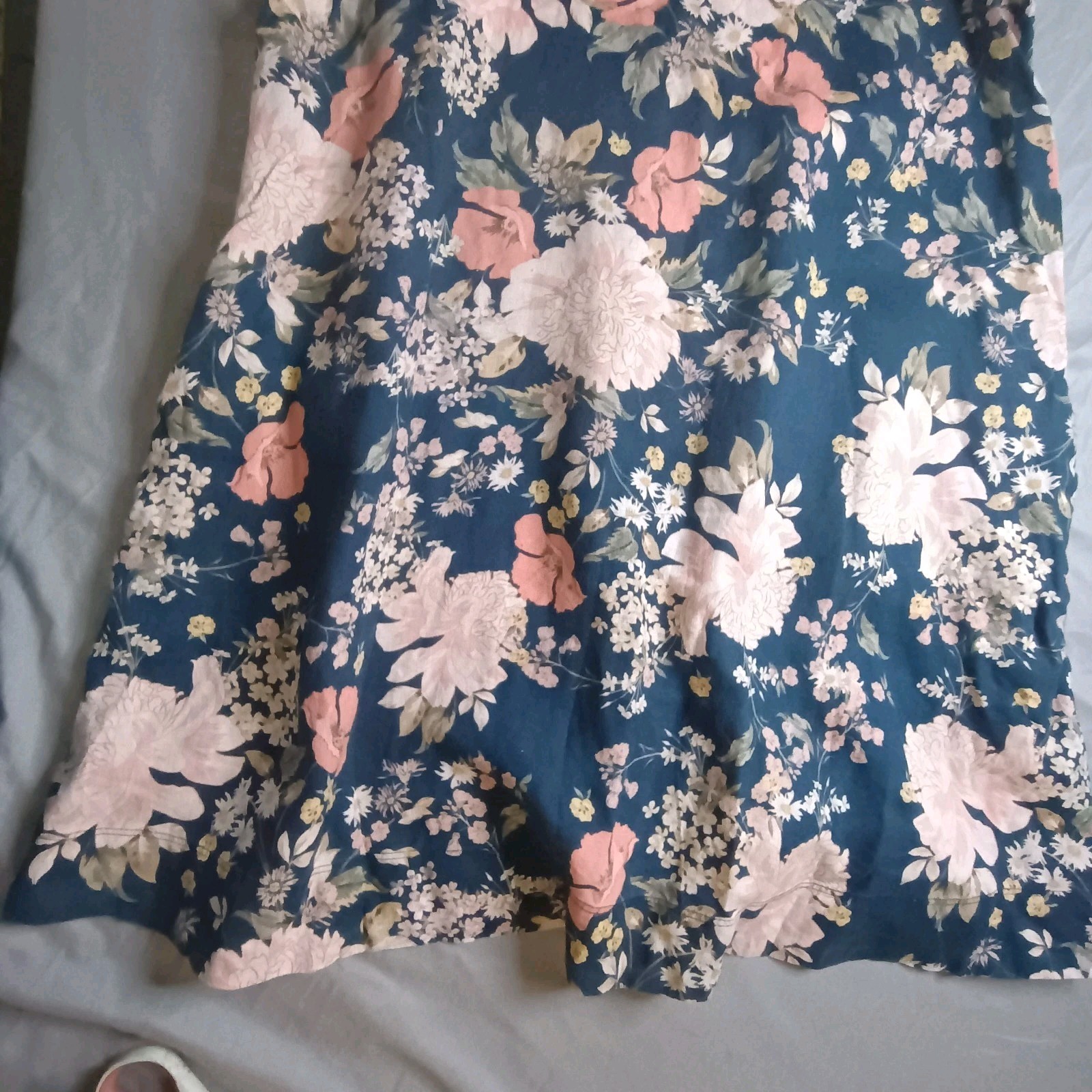 Cynthia Rowley Flowered Shift Dress Size L 100% Linen WITH POCKETS