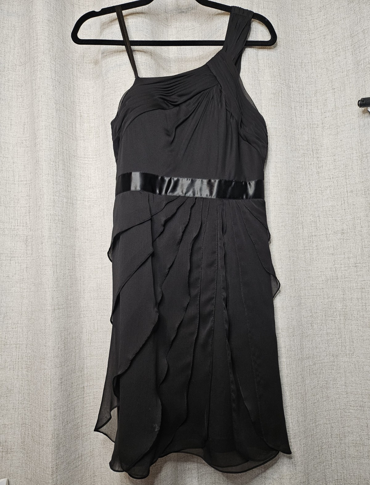 Adrianna Papell Black One-Shoulder Chiffon Ruffle Knee-Length Dress 6
