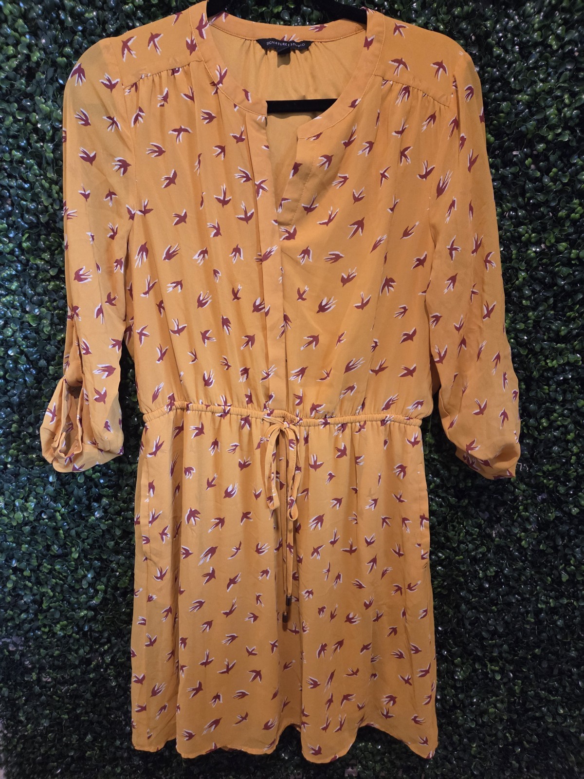 Signature Studio Yellow Bird Print A-Line Dress M V-Neck 3/4 Sleeve