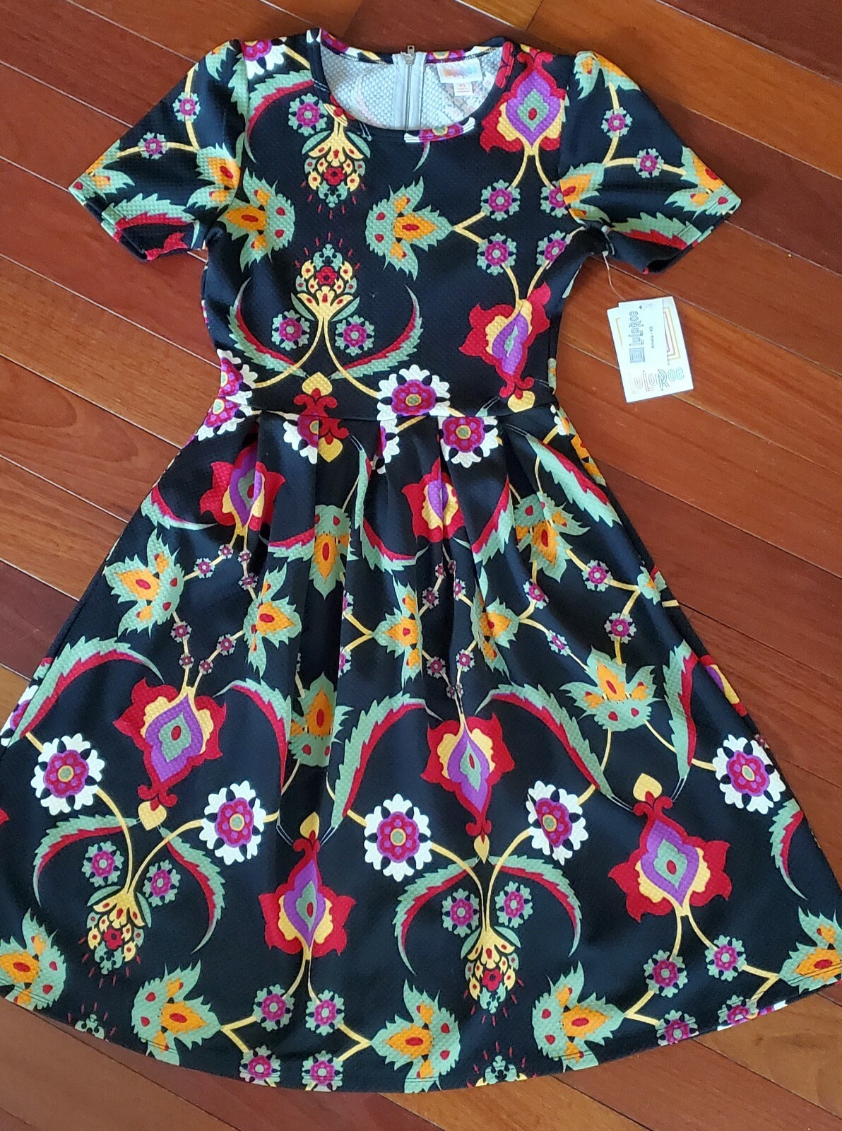 LuLaRoe “Amelia” Dress ~ Black Multicolor Floral Print ~ Size XS ~ NEW with Tag!