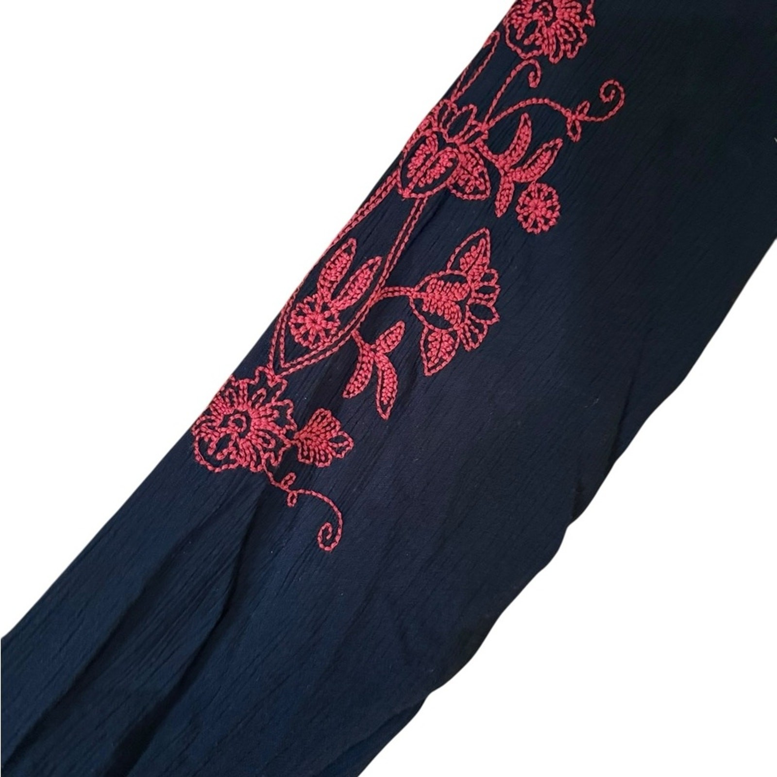 Roper Elegant Black and Red Embroidered Gauze Bohemian Maxi Dress Womens Small