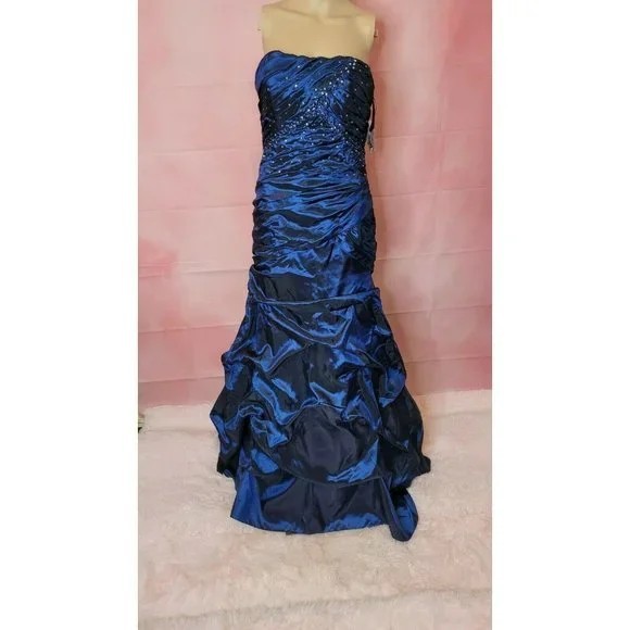 Beautiful Jump Apparel Maxi Dress S15/16 Blue Embellished