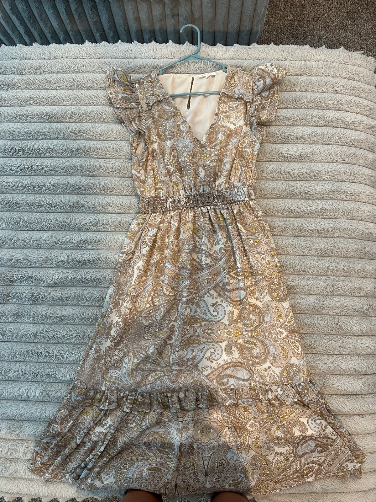 Tan and Light Blue Midi size small