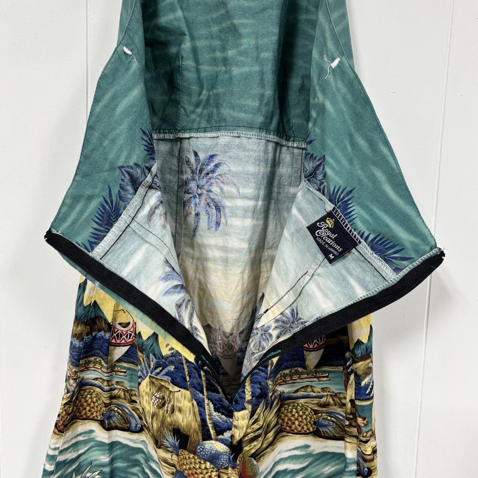 Royal Creations Hawaiian Halter Dress M Scenic Tropical Print Made in Hawaii