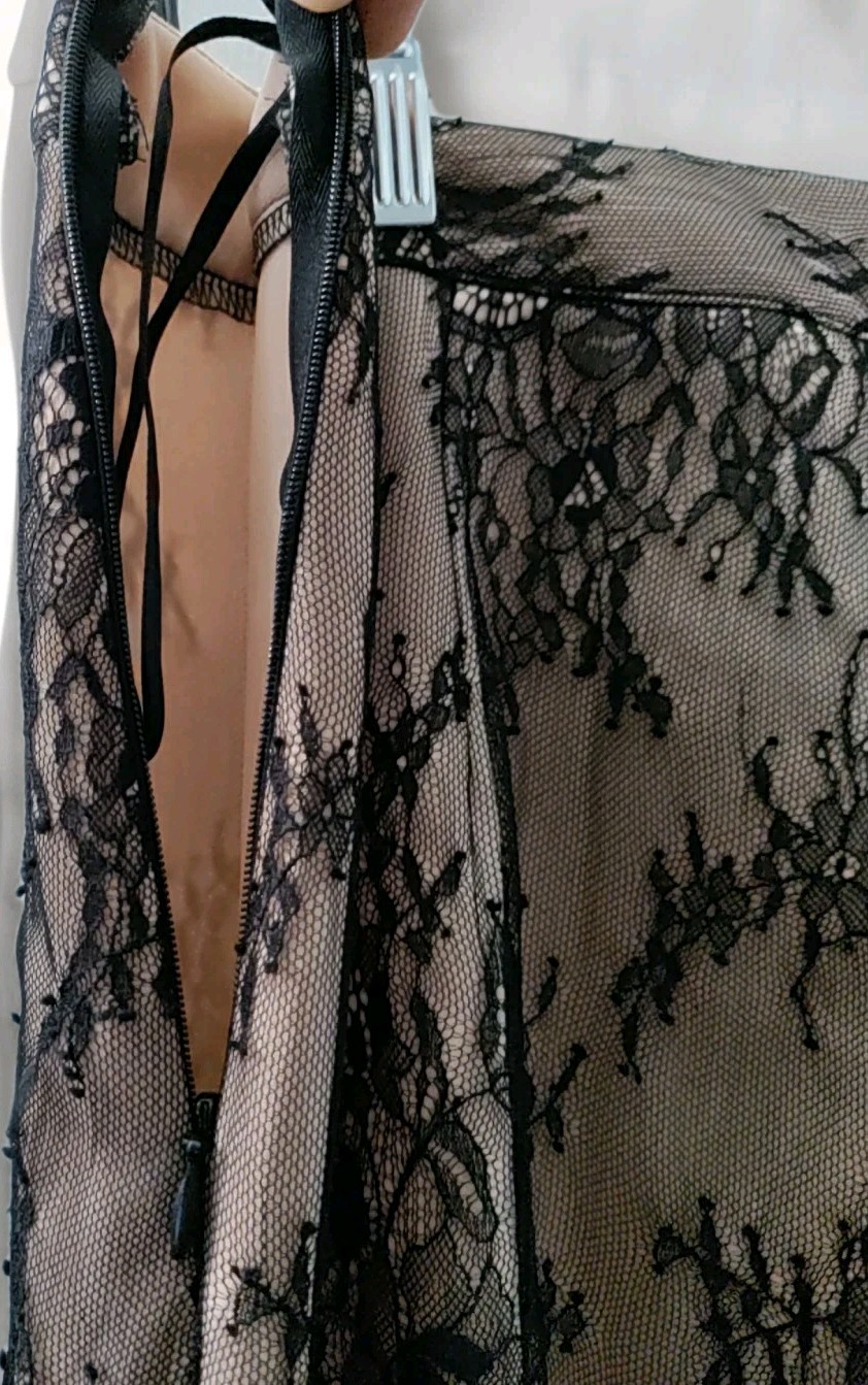 BLITHE LA Elegant Party Black Lace W. Tan Lining Pants Suit Woman’s Sz Small