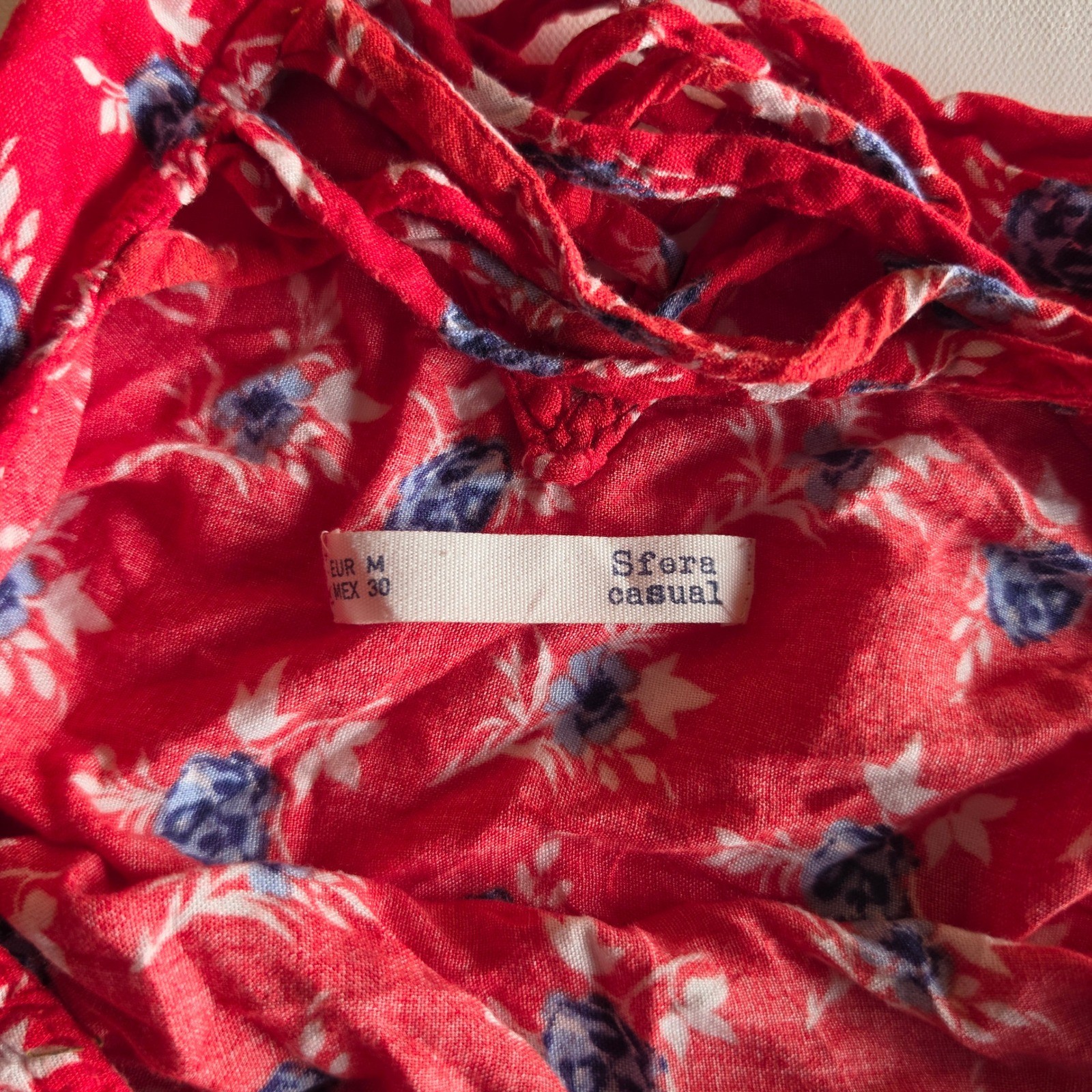 Sfera Casual Red Floral Strappy Back Mini Dress Womens Medium Blue Border Print