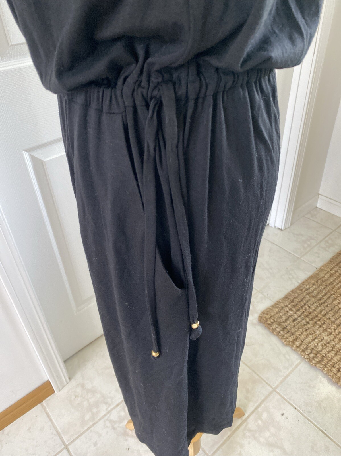 St John Black Jersey Knit Drawstring Sides Pocket Side Slit 6 NWOT