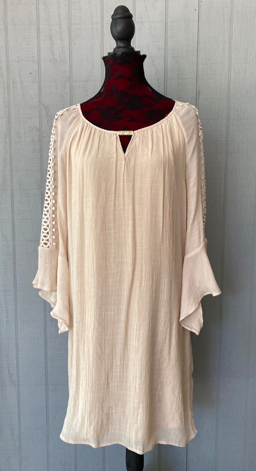 INDIGO ROSE Beige Casual Gauzy Type Dress Fully Lined Lace Sleeves Women’s L